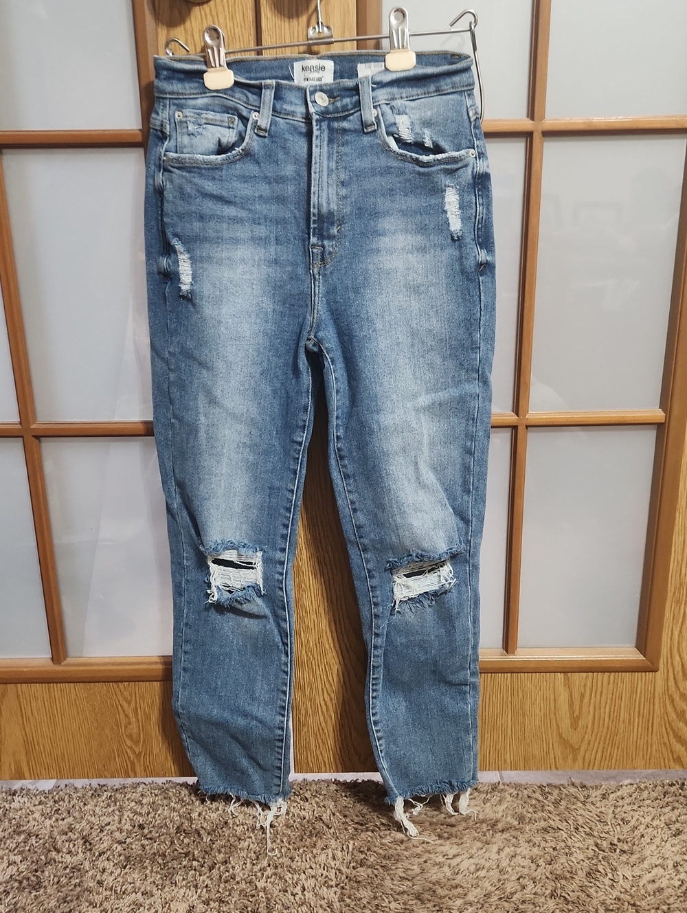 Kensie Light Blue The High Rise Stovepipe Distressed Raw Hem Jeans Size 4
